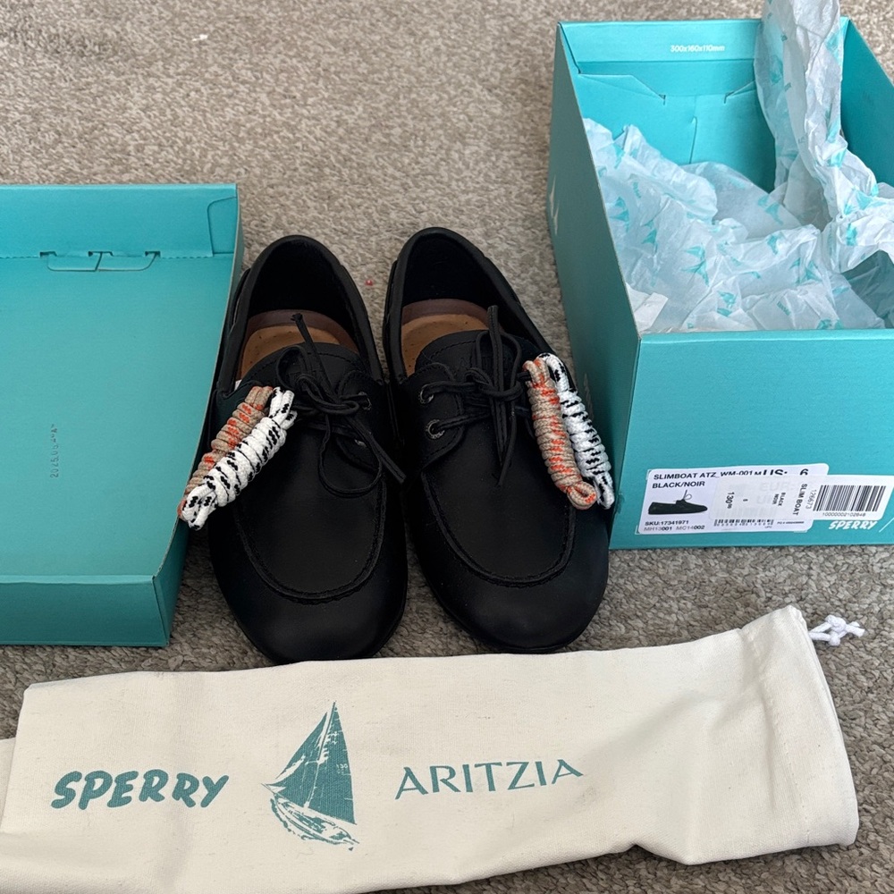 Sperry x Aritzia NIB Black Leather Boat Shoes Size 6